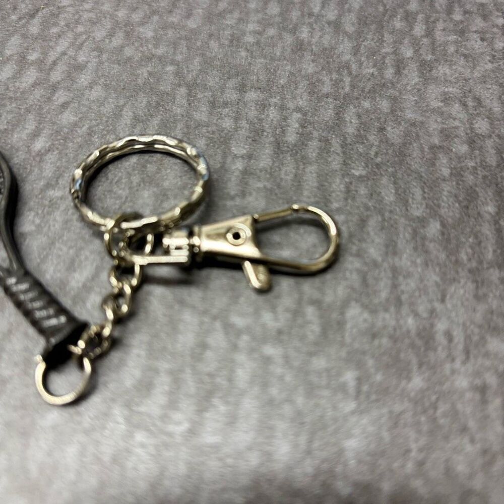 Tennis Racket Metal Keychain *New* - Picture 3 of 5